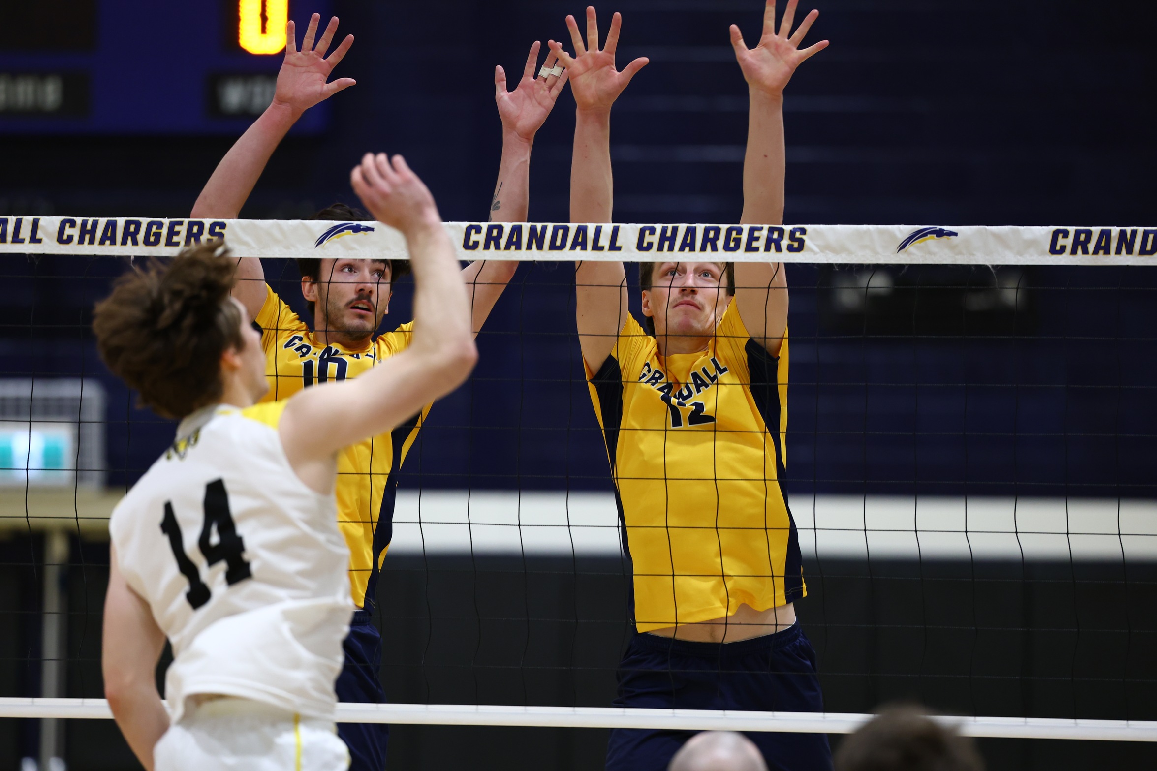 Chargers Win Four-Set Battle Over Dal Rams